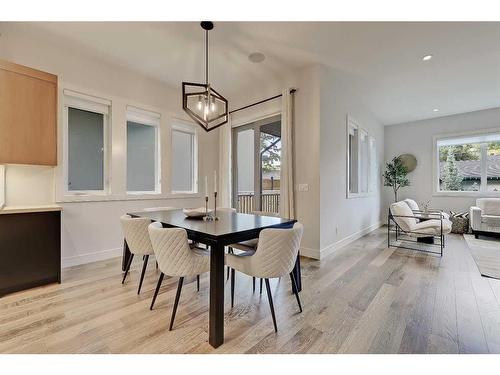 1722 47 Avenue Sw, Calgary, AB - Indoor Photo Showing Dining Room