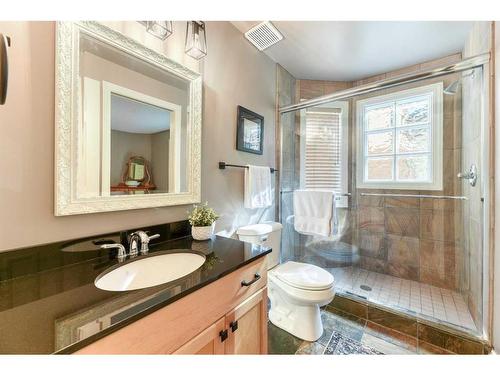 301-2306 17B Street Sw, Calgary, AB - Indoor Photo Showing Bathroom