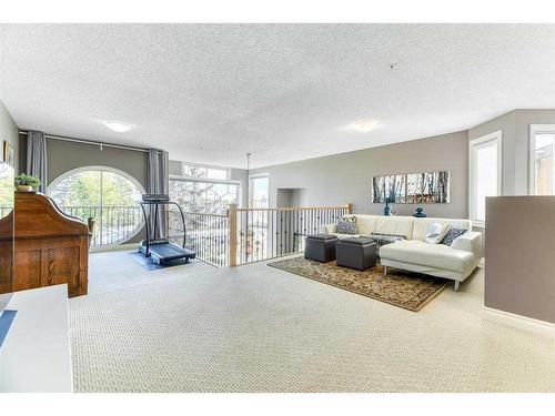 301-2306 17B Street Sw, Calgary, AB - Indoor