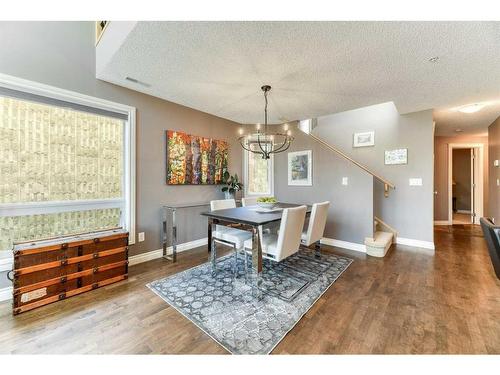 301-2306 17B Street Sw, Calgary, AB - Indoor Photo Showing Dining Room