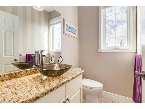 31 Country Lane Terrace, Rural Rocky View County, AB - Indoor Photo Showing Bathroom