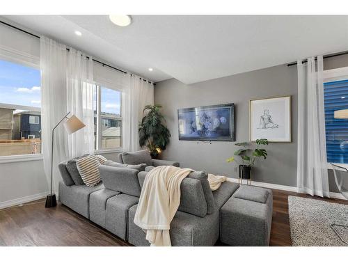 60 Wolf Creek Street Se, Calgary, AB - Indoor Photo Showing Living Room