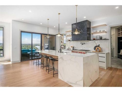 3343 Varna Crescent Nw, Calgary, AB - Indoor Photo Showing Kitchen With Upgraded Kitchen