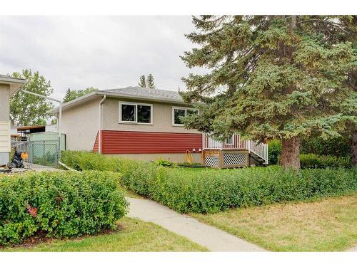 4719 69 Street Nw, Calgary, AB - Outdoor