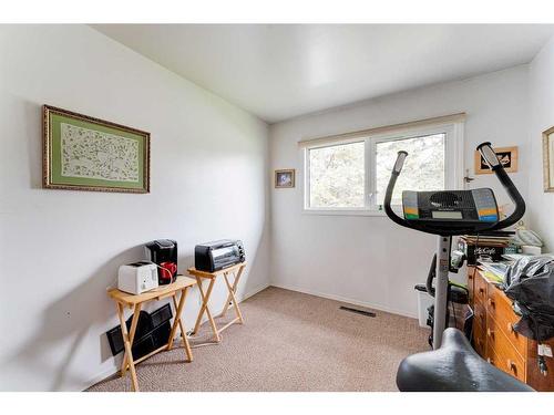 4719 69 Street Nw, Calgary, AB - Indoor