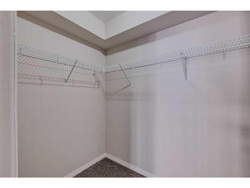 820 Auburn Bay Square Se, Calgary, AB - Indoor With Storage