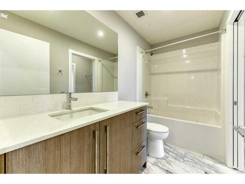 2221-60 Skyview Ranch Road Ne, Calgary, AB - Indoor Photo Showing Bathroom