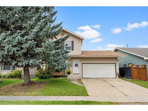 35 Riverbend Drive Se, Calgary, AB - Outdoor With Backyard