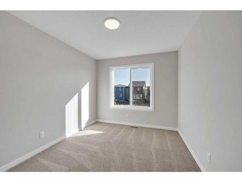 137 Corner Glen Way Ne, Calgary, AB - Indoor Photo Showing Other Room