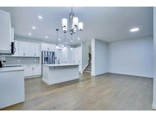 57 Legacy Reach Crescent, Calgary, AB - Indoor Photo Showing Kitchen