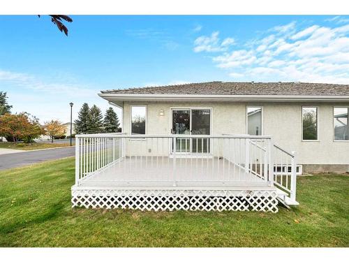 6 Strathmore Lakes Bay, Strathmore, AB - Outdoor With Deck Patio Veranda