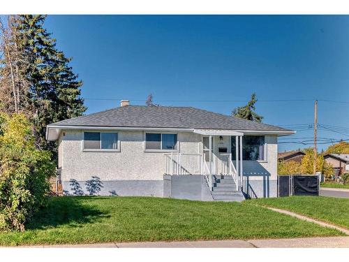 1501 39 Street Se, Calgary, AB - Outdoor