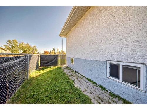 1501 39 Street Se, Calgary, AB - Outdoor With Exterior