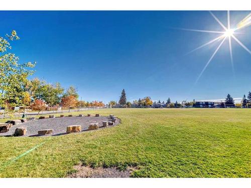 1501 39 Street Se, Calgary, AB - Outdoor With View