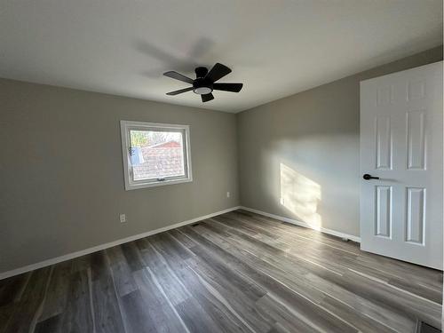 408 3Rd Avenue Sw, Sundre, AB - Indoor Photo Showing Other Room