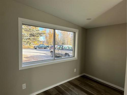 408 3Rd Avenue Sw, Sundre, AB - Indoor Photo Showing Other Room