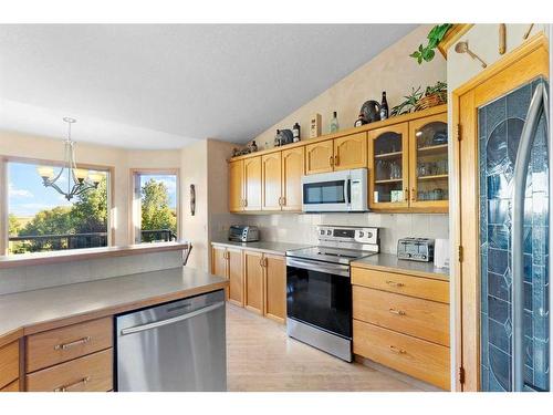 20-31222 Range Road 20A, Rural Mountain View County, AB - Indoor Photo Showing Kitchen