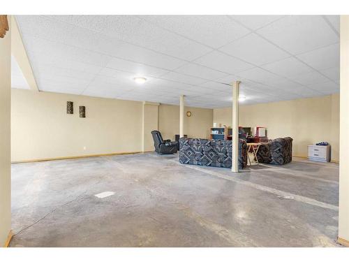 20-31222 Range Road 20A, Rural Mountain View County, AB - Indoor Photo Showing Basement