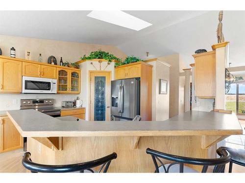 20-31222 Range Road 20A, Rural Mountain View County, AB - Indoor Photo Showing Kitchen With Double Sink