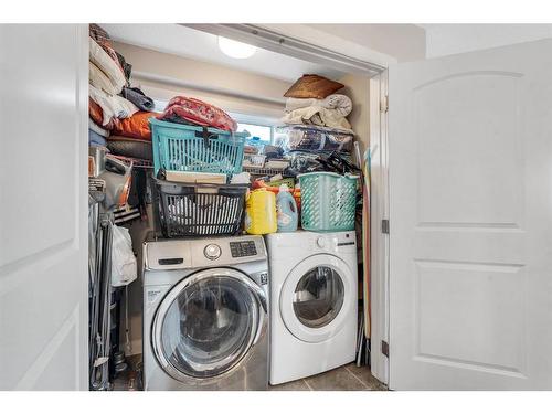 109 Redstone Drive Ne, Calgary, AB - Indoor Photo Showing Laundry Room