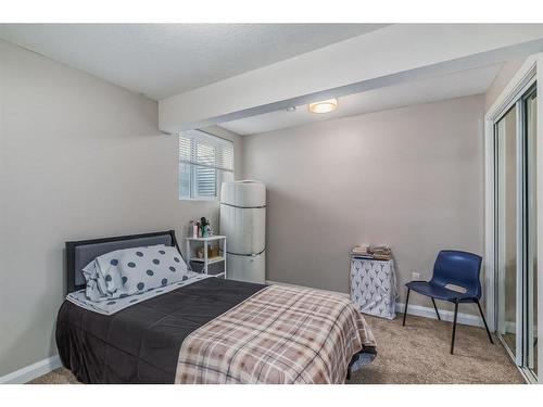 109 Redstone Drive Ne, Calgary, AB - Indoor Photo Showing Bedroom