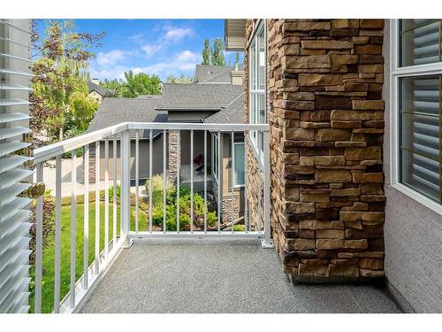 11 Evercreek Bluffs Road Sw, Calgary, AB - Outdoor