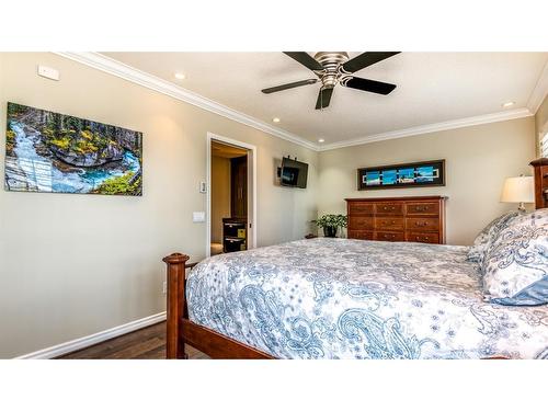 904 Patterson View Sw, Calgary, AB - Indoor Photo Showing Bedroom