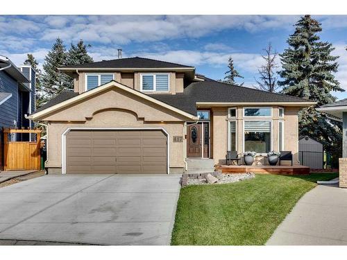 417 Douglas Woods Place Se, Calgary, AB 