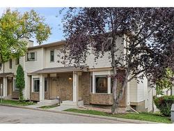 32 Patina Park SW Calgary, AB T3H 3E1