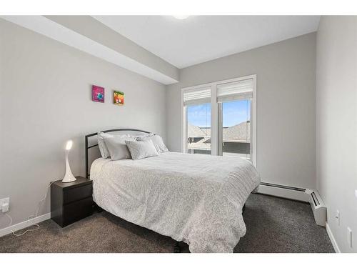 315-10 Mahogany Mews Se, Calgary, AB - Indoor Photo Showing Bedroom