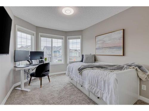 70 Auburn Springs Close Se, Calgary, AB - Indoor Photo Showing Bedroom