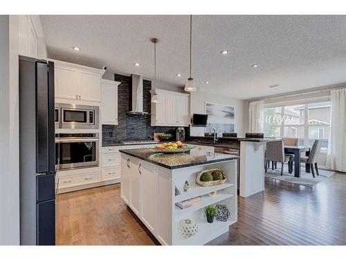 70 Auburn Springs Close Se, Calgary, AB - Indoor Photo Showing Kitchen With Upgraded Kitchen