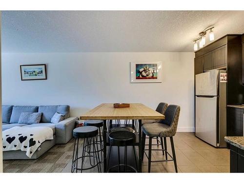 408-812 14 Avenue Sw, Calgary, AB - Indoor