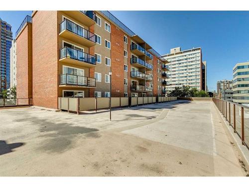 408-812 14 Avenue Sw, Calgary, AB - Outdoor With Balcony