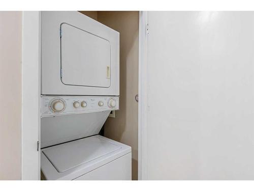 3211-73 Erin Woods Court Se, Calgary, AB - Indoor Photo Showing Laundry Room