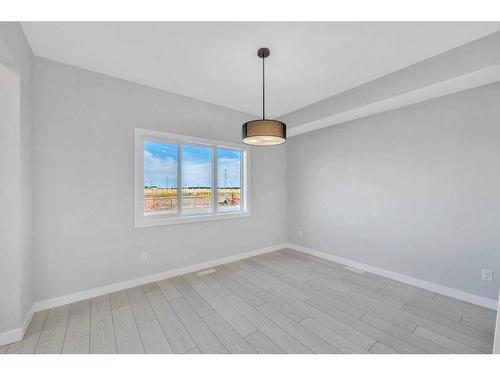 608 Dawson Drive, Chestermere, AB - Indoor Photo Showing Other Room