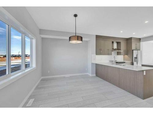 608 Dawson Drive, Chestermere, AB - Indoor Photo Showing Kitchen