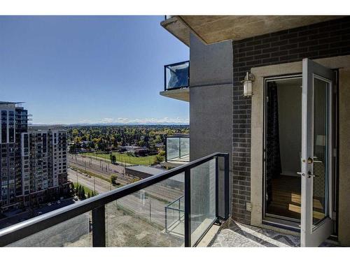 1804-8710 Horton Road Sw, Calgary, AB - Outdoor With View With Exterior