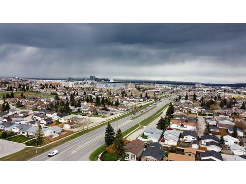 75-32 Whitnel Court Ne, Calgary, AB - Outdoor With View