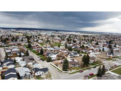 75-32 Whitnel Court Ne, Calgary, AB - Outdoor With View