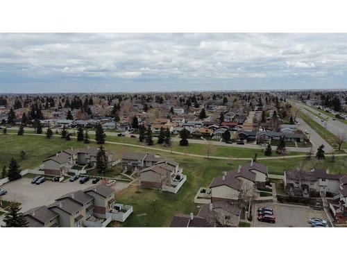 75-32 Whitnel Court Ne, Calgary, AB - Outdoor With View