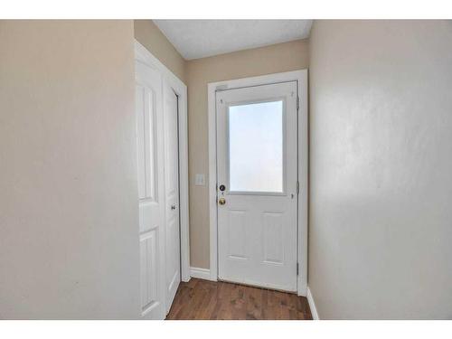 140 Saddlebrook Circle Ne, Calgary, AB - Indoor Photo Showing Other Room