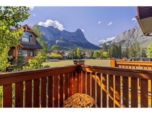 4-511 6Th Avenue, Canmore, AB - Outdoor