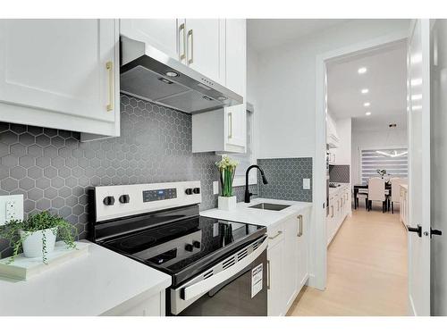 452 Legacy Boulevard Se, Calgary, AB - Indoor Photo Showing Kitchen With Upgraded Kitchen