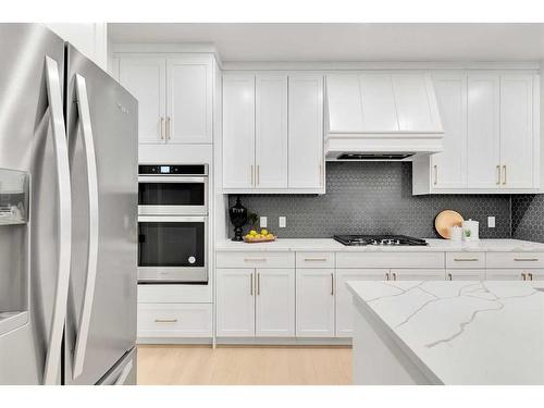 452 Legacy Boulevard Se, Calgary, AB - Indoor Photo Showing Kitchen