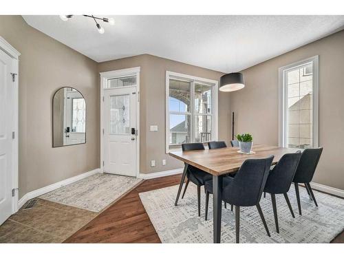 176 Sherwood Rise Nw, Calgary, AB - Indoor Photo Showing Dining Room