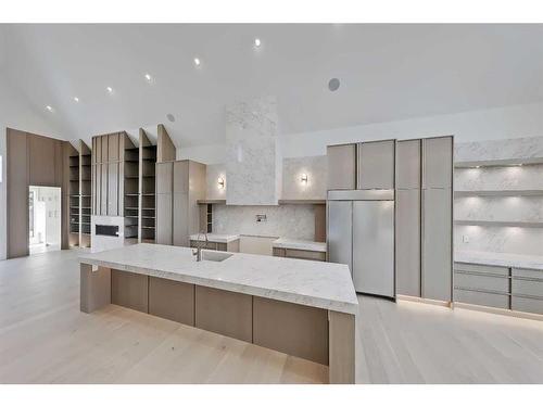 727 35A Street Nw, Calgary, AB - Indoor Photo Showing Kitchen