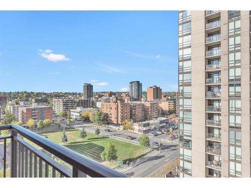 901-1118 12 Avenue Sw, Calgary, AB - Outdoor With Balcony