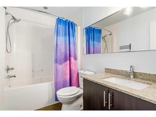 1601-135 13 Avenue Sw, Calgary, AB - Indoor Photo Showing Bathroom