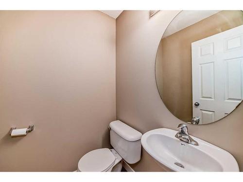 99 Panatella Park Nw, Calgary, AB - Indoor Photo Showing Bathroom